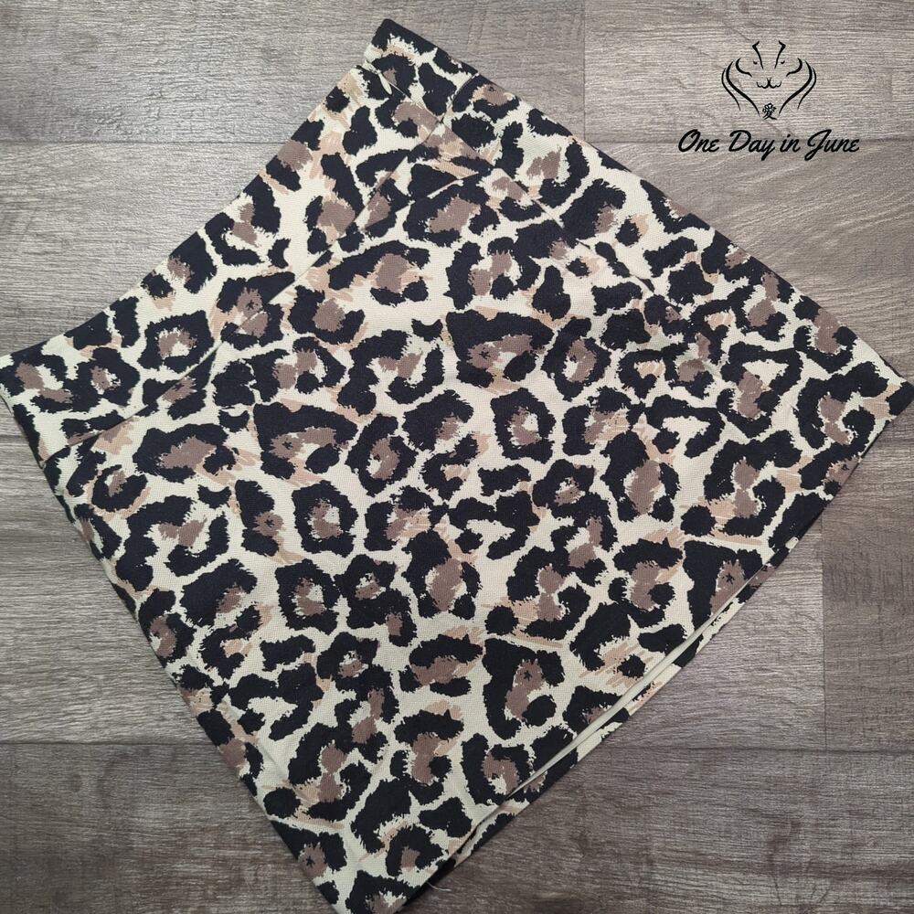 Loft Mini Skirt Size 2